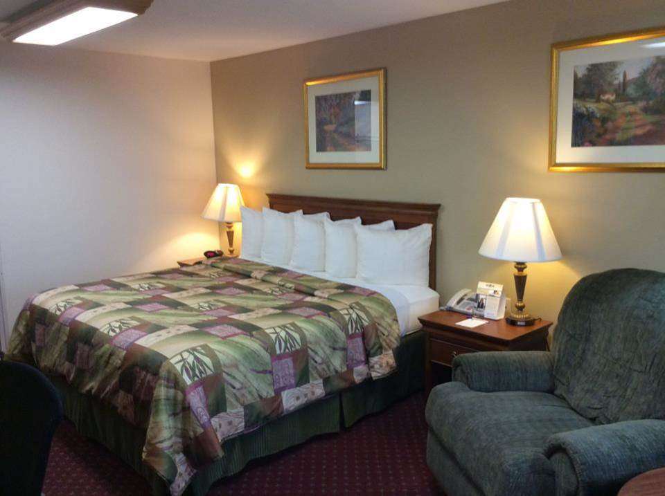 Super 8 By Wyndham Mcgehee Otel Oda fotoğraf