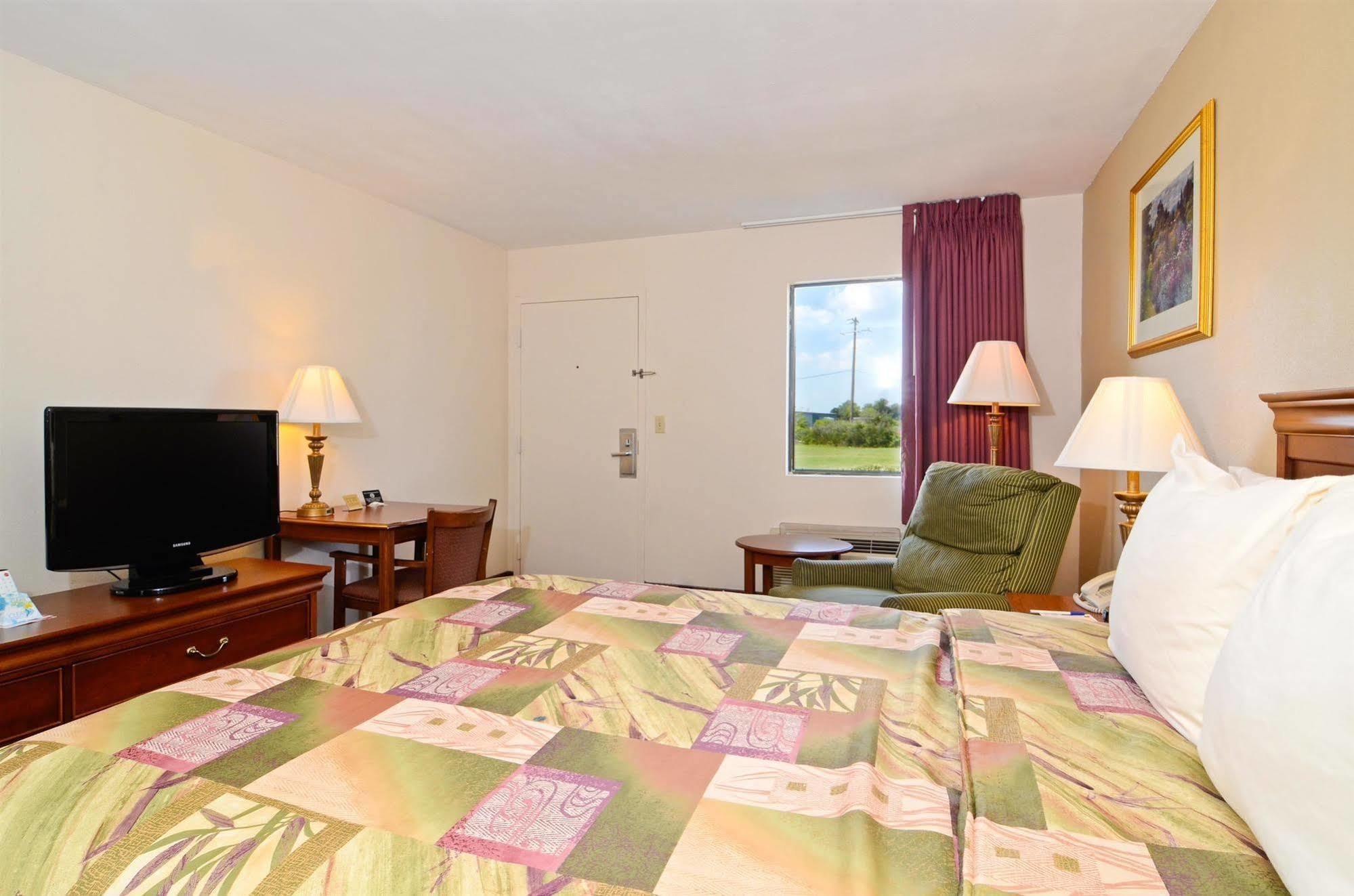 Super 8 By Wyndham Mcgehee Otel Oda fotoğraf
